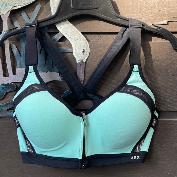 VXS Sport Victoria’s Secret Sports Bra - Picture 1 of 6